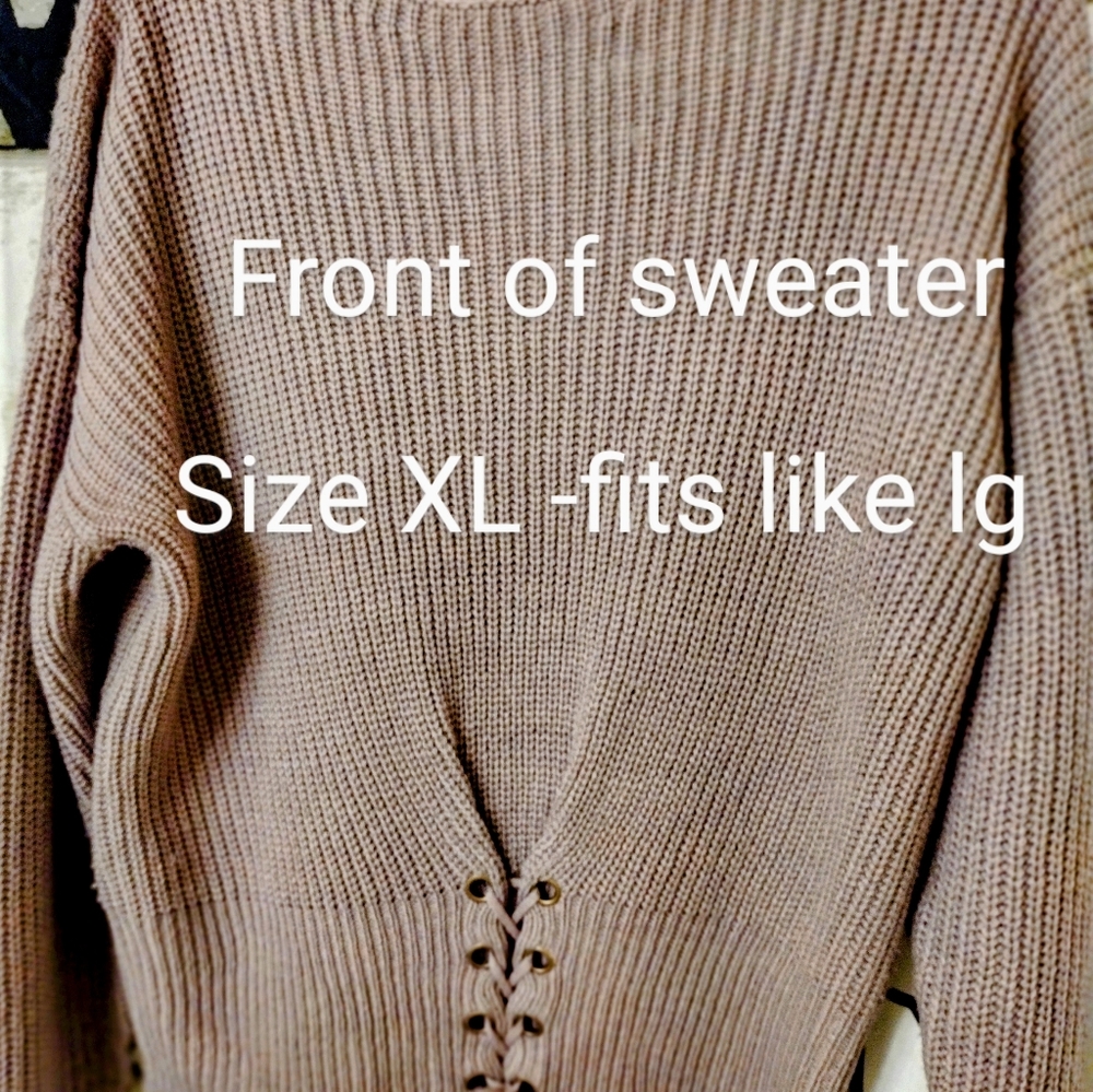 Cropped nwot sweater